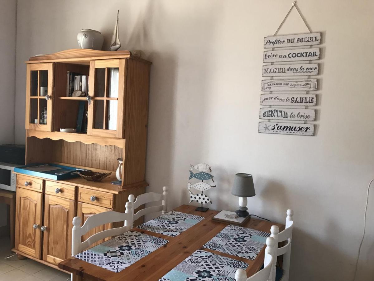 Petit Duplex Centre-Ville, Pres Plage, Terrasse, Parking, Animaux Acceptes - Fr-1-22-244 Ла-Транш-сюр-Мер Экстерьер фото